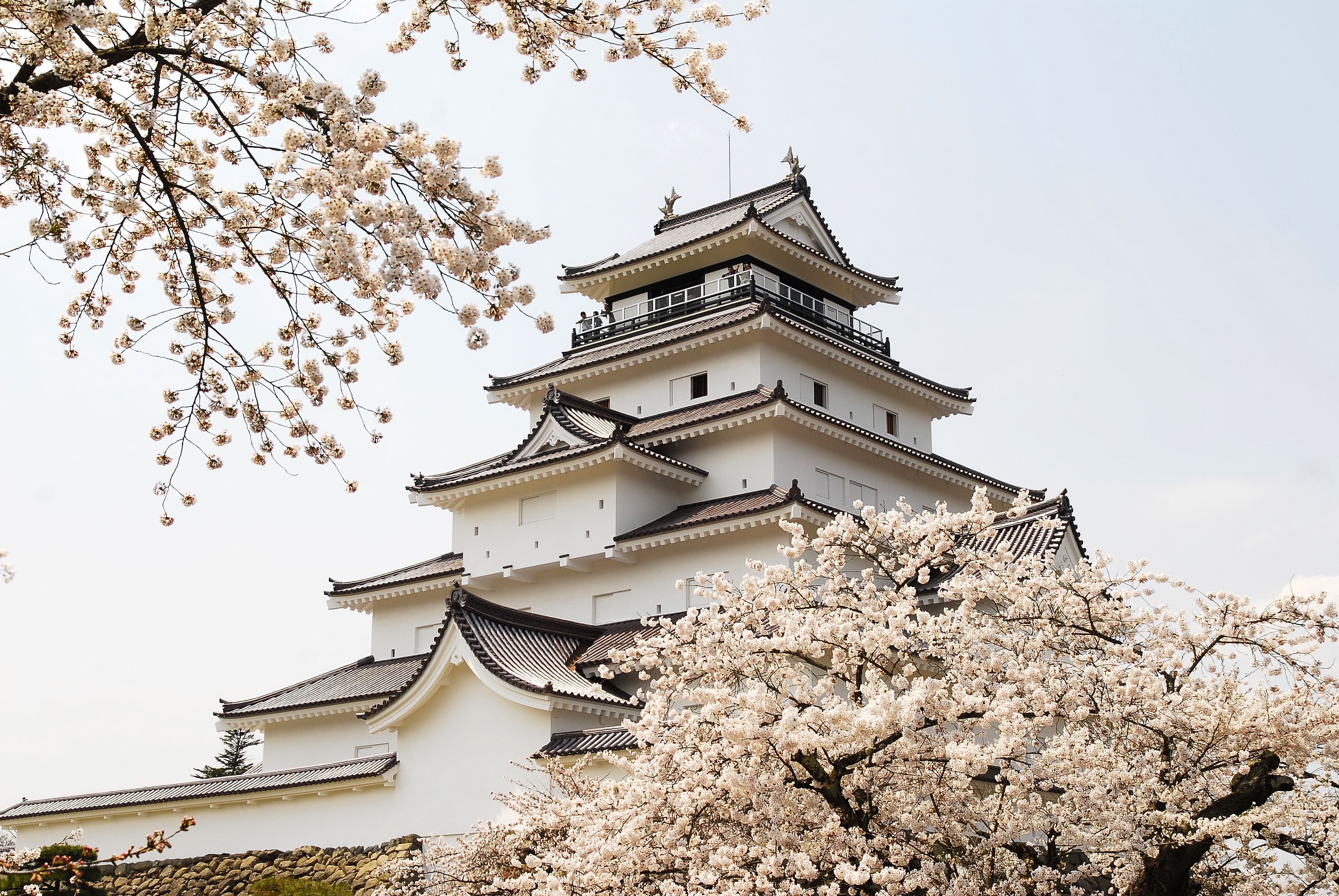 会津 観光モデルコース 1泊2日 鶴ヶ城