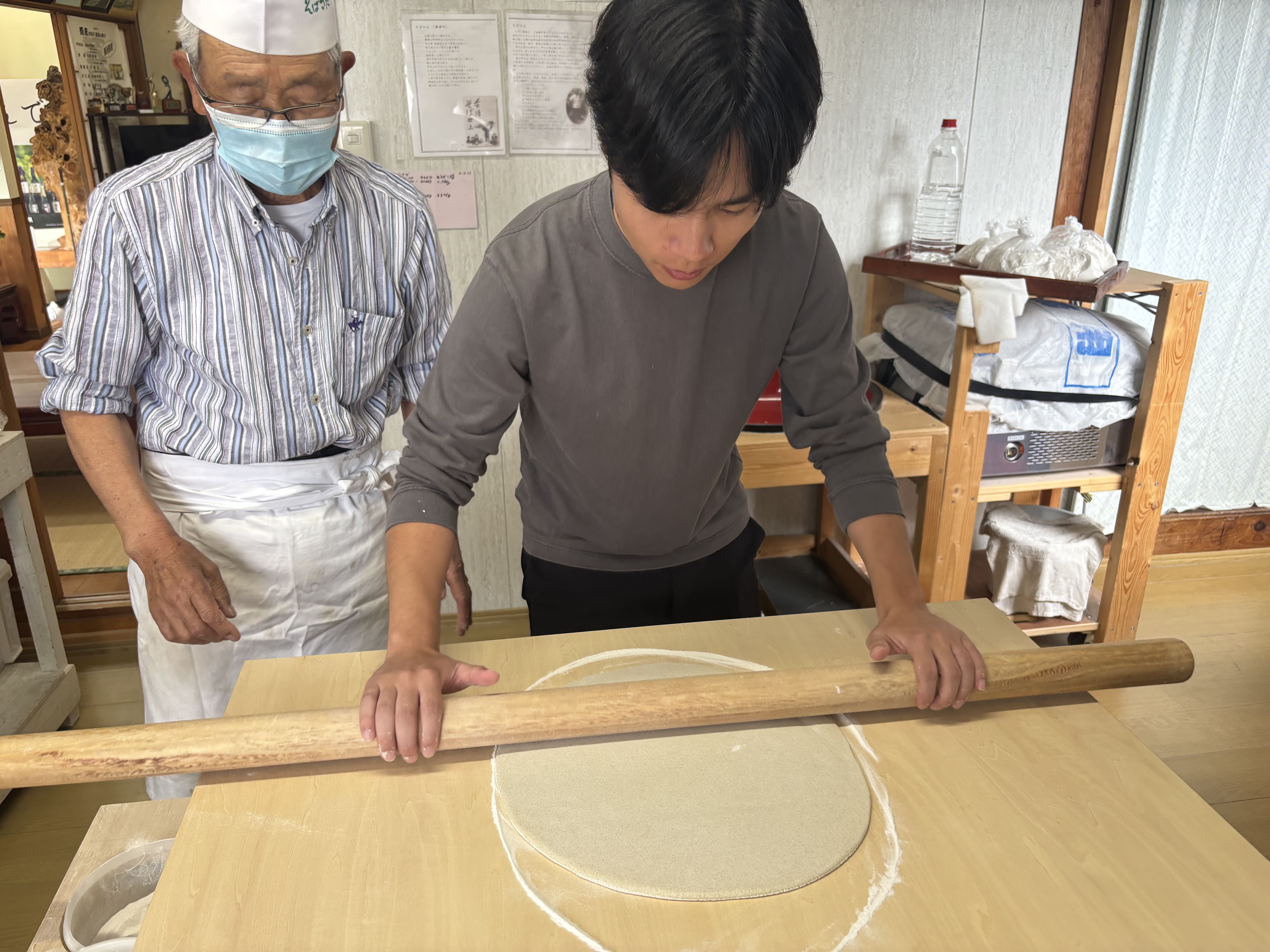 会津若松の観光・体験スポット 磐梯更科そば そばさだのそば打ち体験