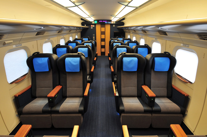 E6系グリーン車イメージ