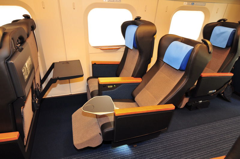 E6系グリーン車座席イメージ