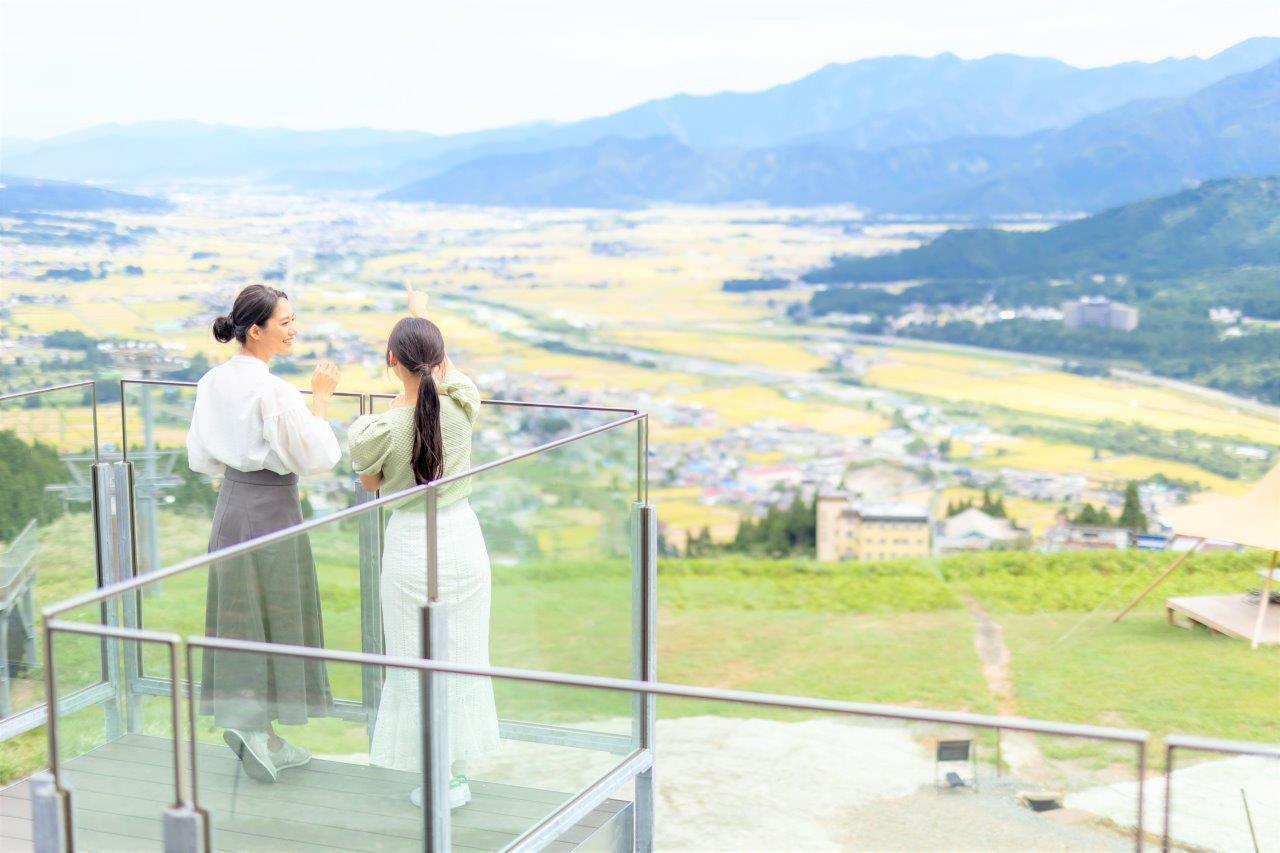 ザ・ヴェラン提供：石打丸山スキー場</cite>
</figcaption>
</figure>
</div>

<!-- 詳細-テキストべた
----------------------------------------------------------------->
<div class=