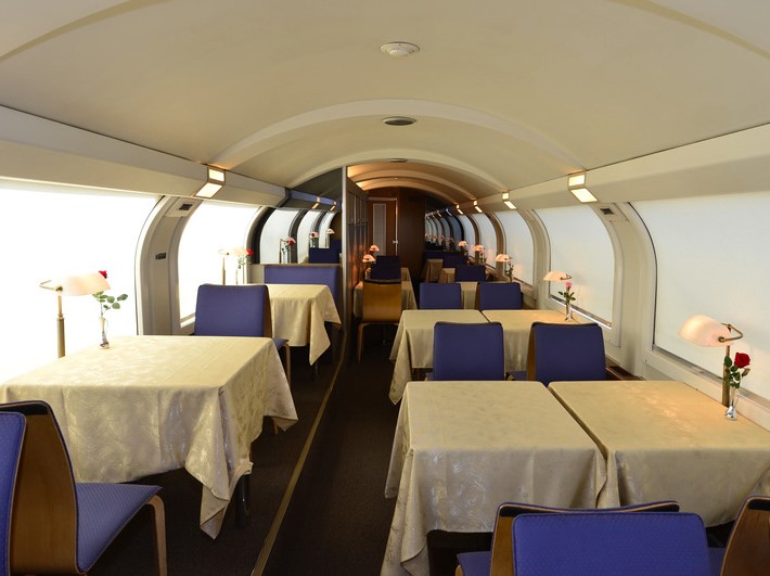 寝台特急カシオペアの車内設備_カシオペア ダイニングカー